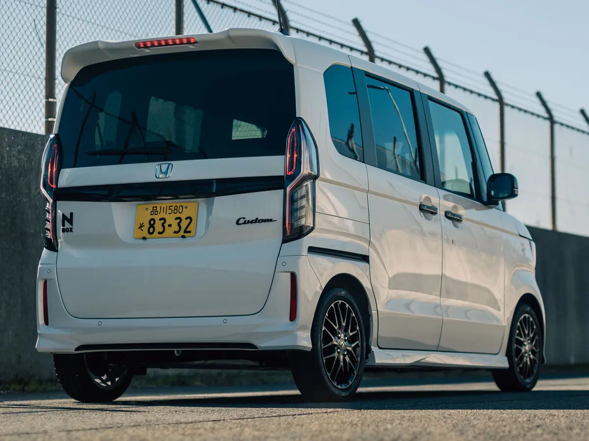 Honda N-BOX II Рестайлинг Микровэн — сүрөт 2