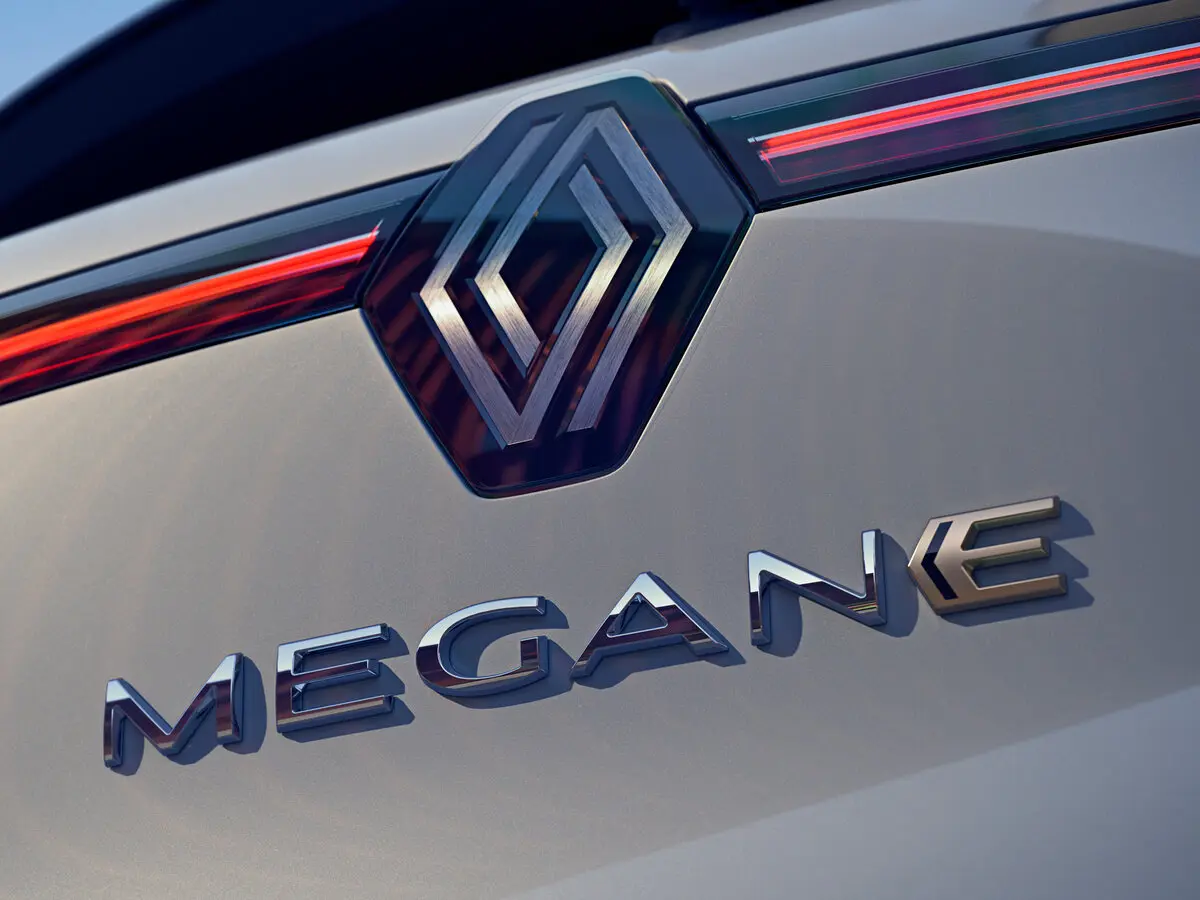 Renault Megane E-Tech I Внедорожник 5 дв. — сүрөт 16