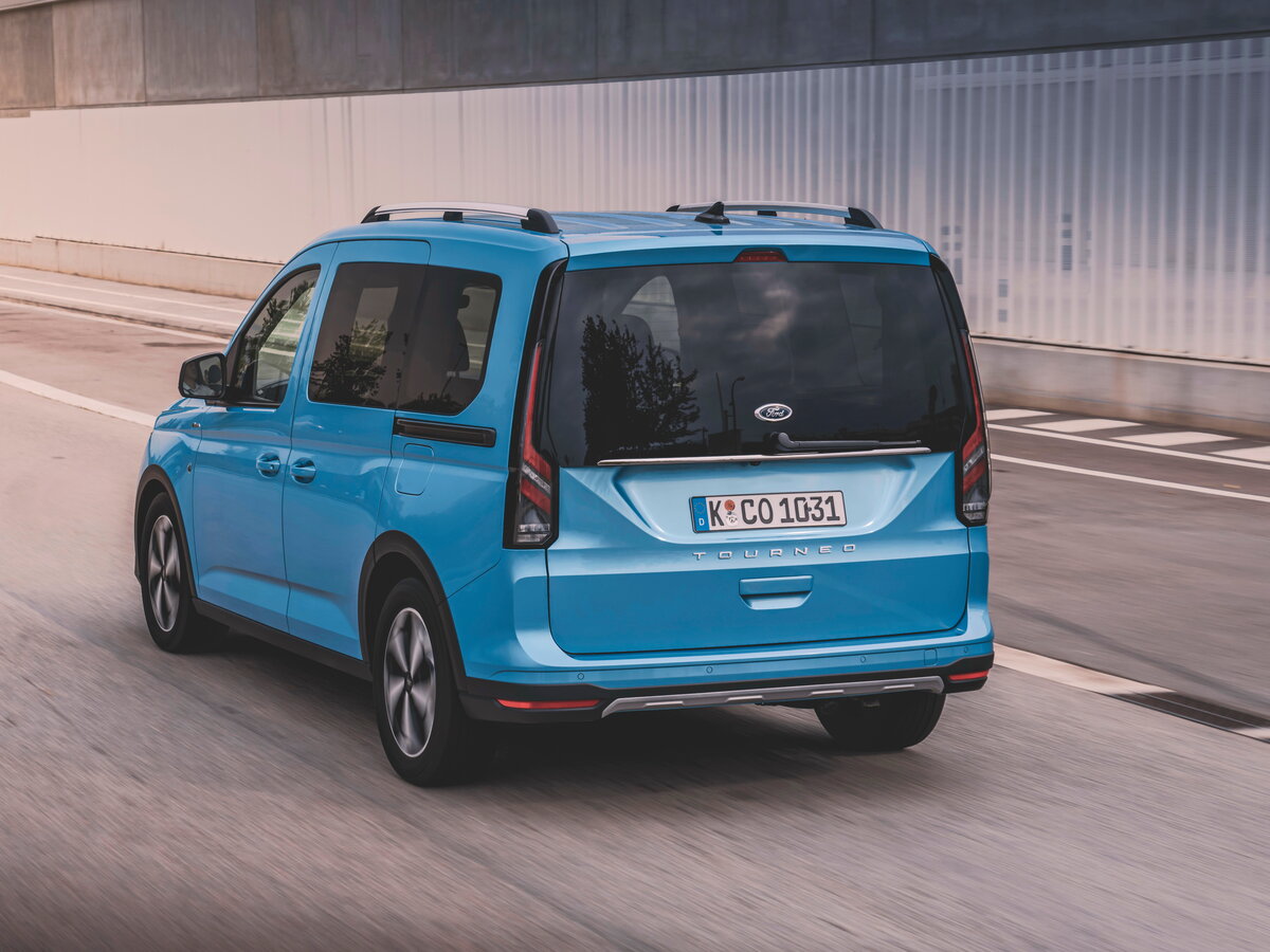Ford Tourneo Connect III Компактвэн — фото 4
