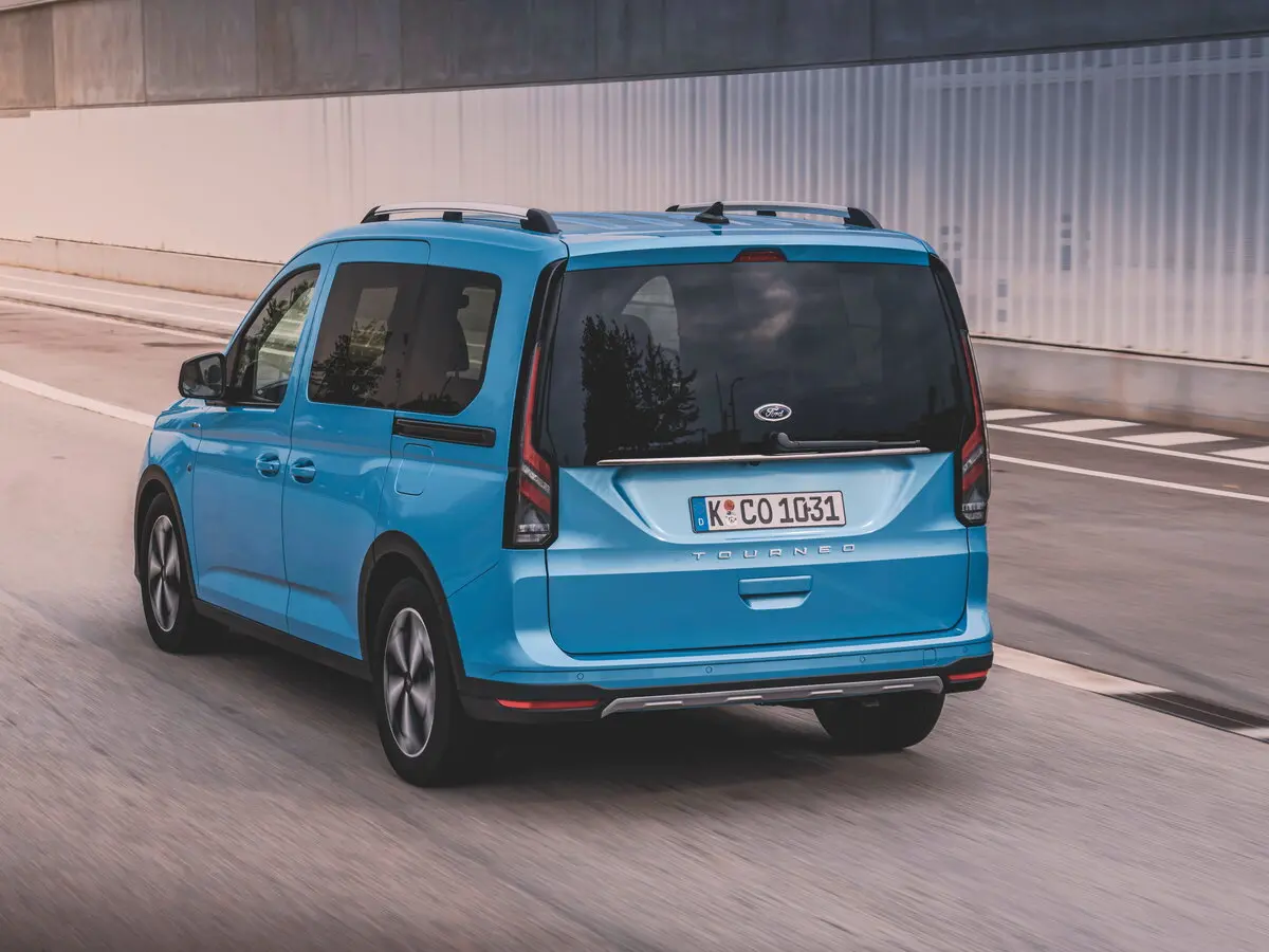 Ford Tourneo Connect III Компактвэн — сүрөт 4