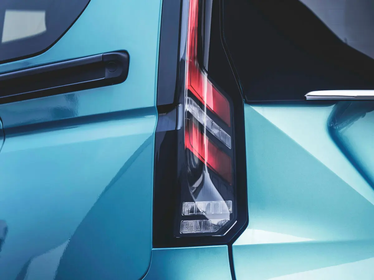 Ford Tourneo Connect III Компактвэн — сүрөт 15
