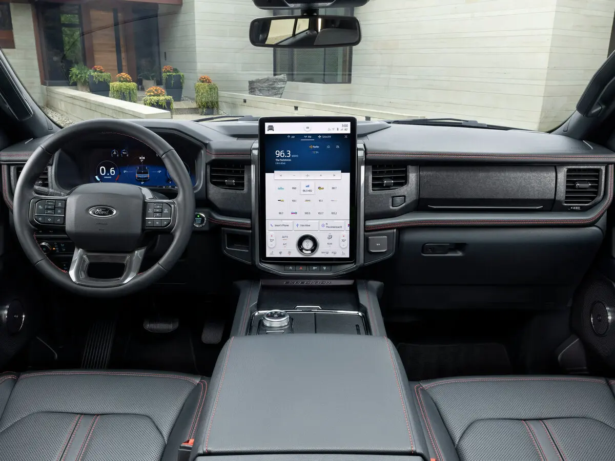 Ford Expedition IV Рестайлинг Внедорожник 5 дв. — photo 6