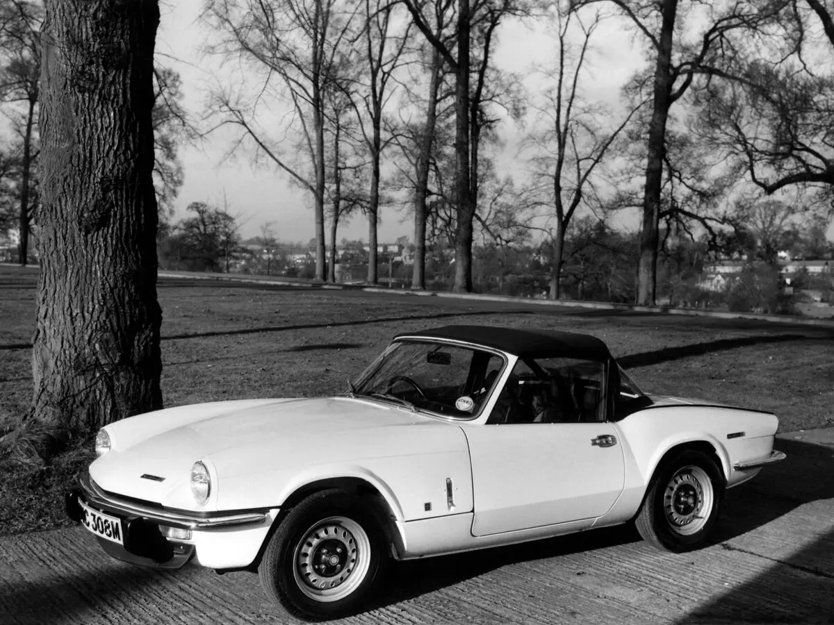 Triumph Spitfire IV Родстер — сүрөт 2