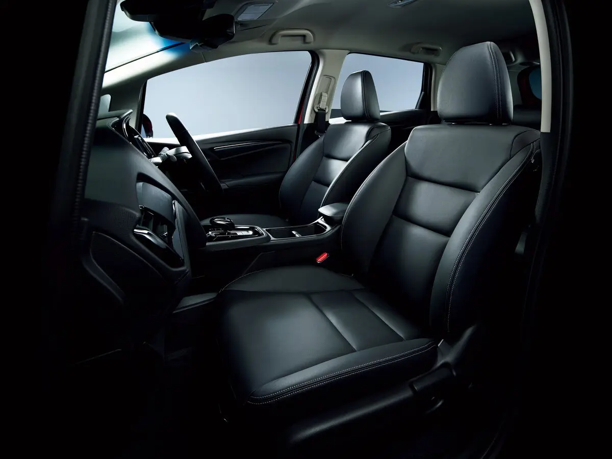 Honda Shuttle II Рестайлинг Универсал 5 дв. — сүрөт 7