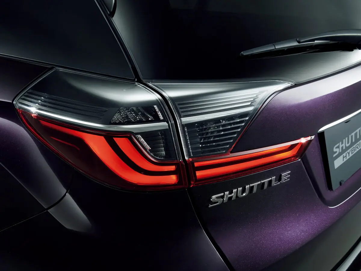Honda Shuttle II Рестайлинг Универсал 5 дв. — сүрөт 10