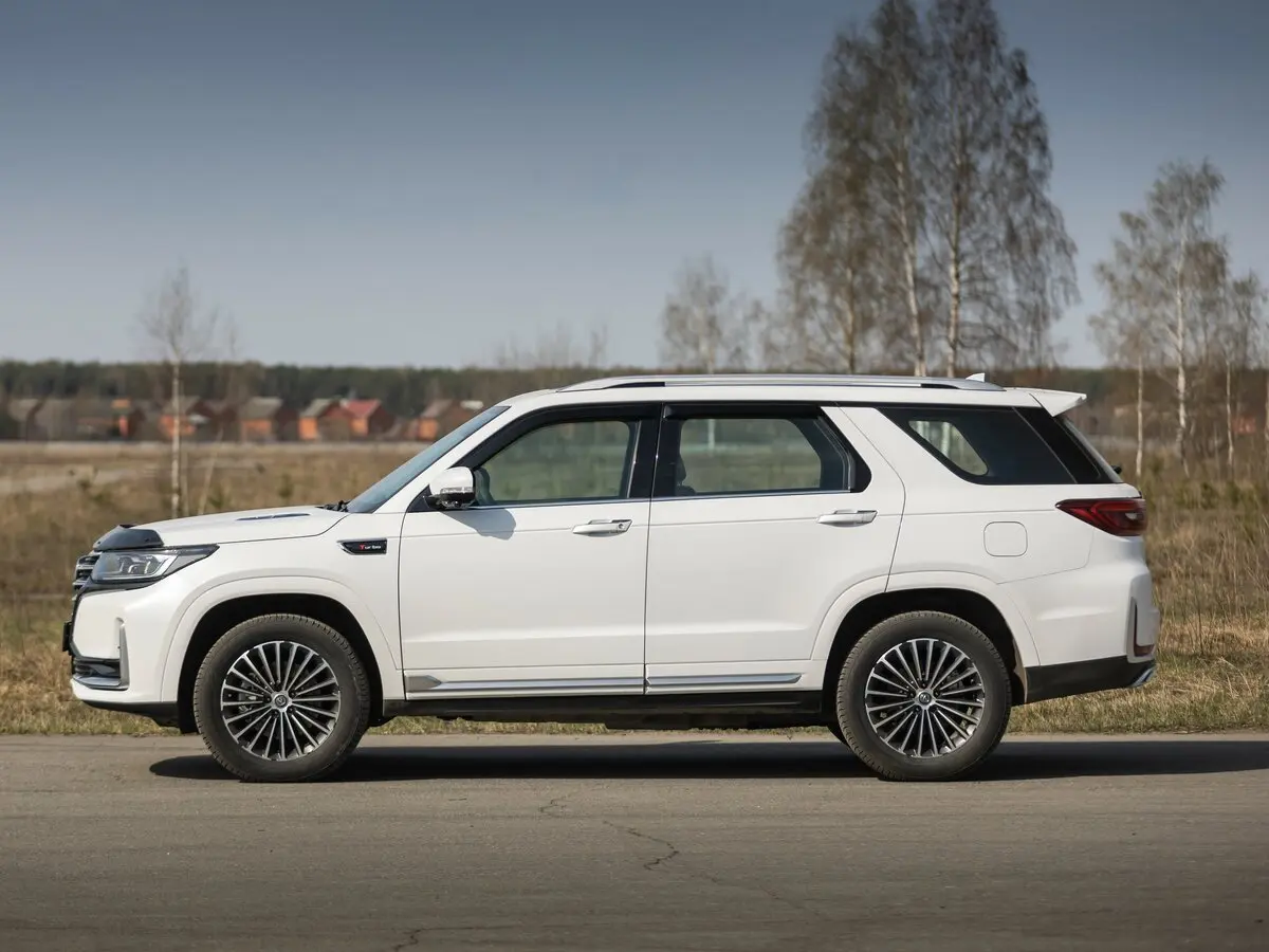 Changan CS95 I Рестайлинг Внедорожник 5 дв. — photo 17