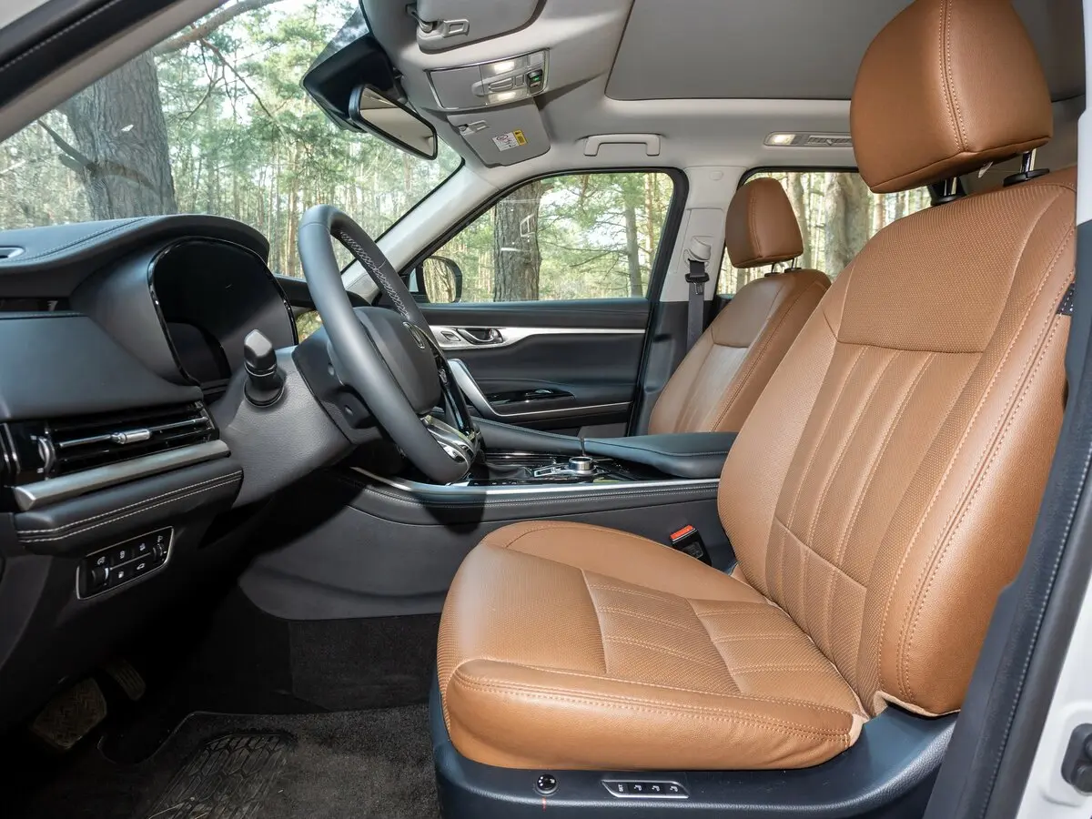 Changan CS95 I Рестайлинг Внедорожник 5 дв. — photo 22