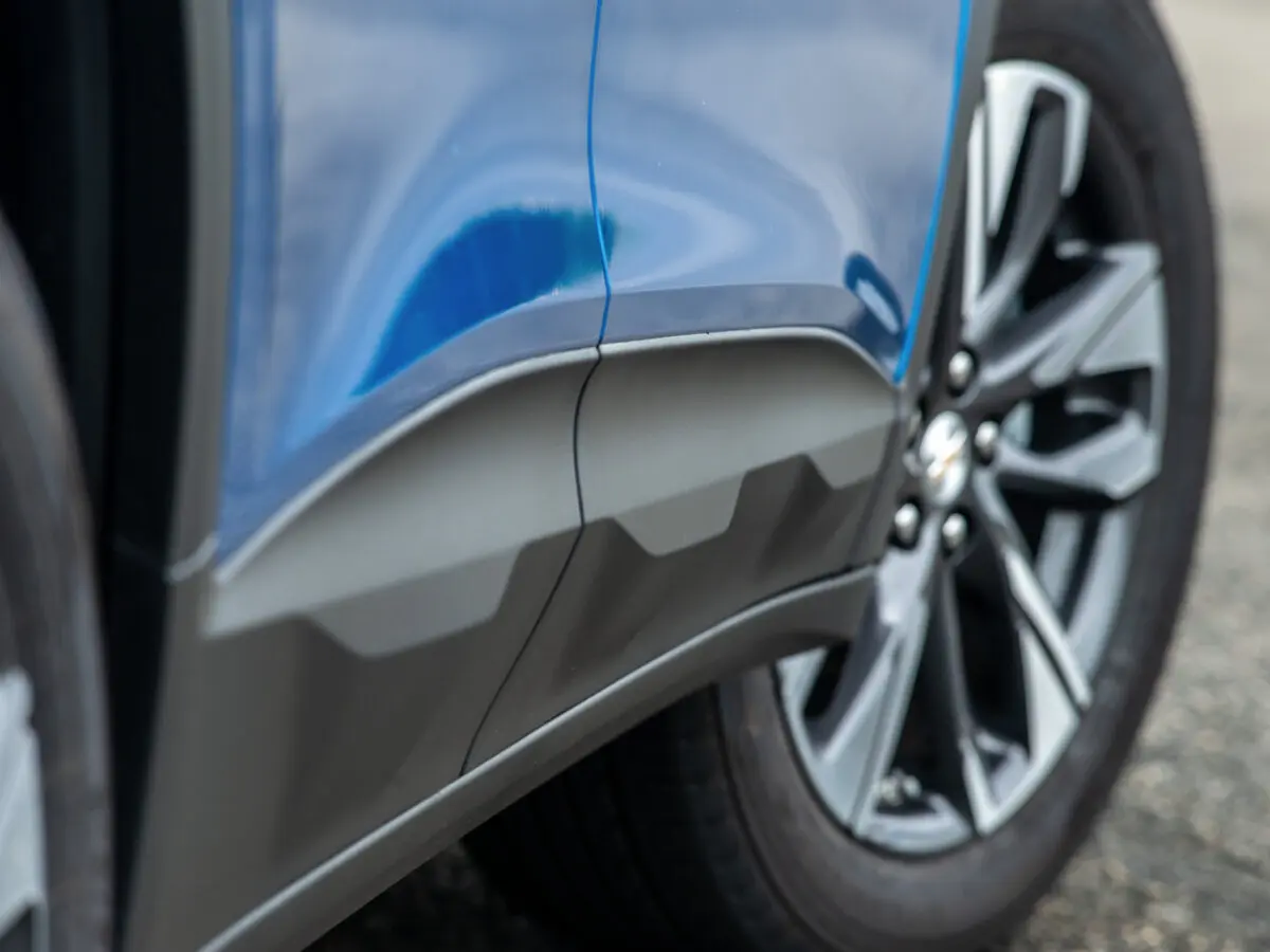 Chevrolet Tracker IV Внедорожник 5 дв. — photo 18