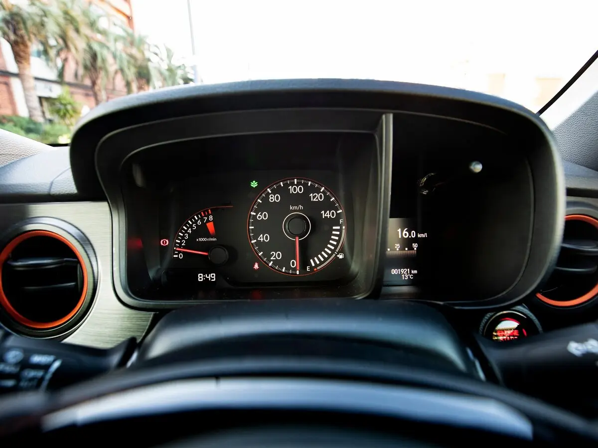 Honda N-One II Хэтчбек 5 дв. — photo 7