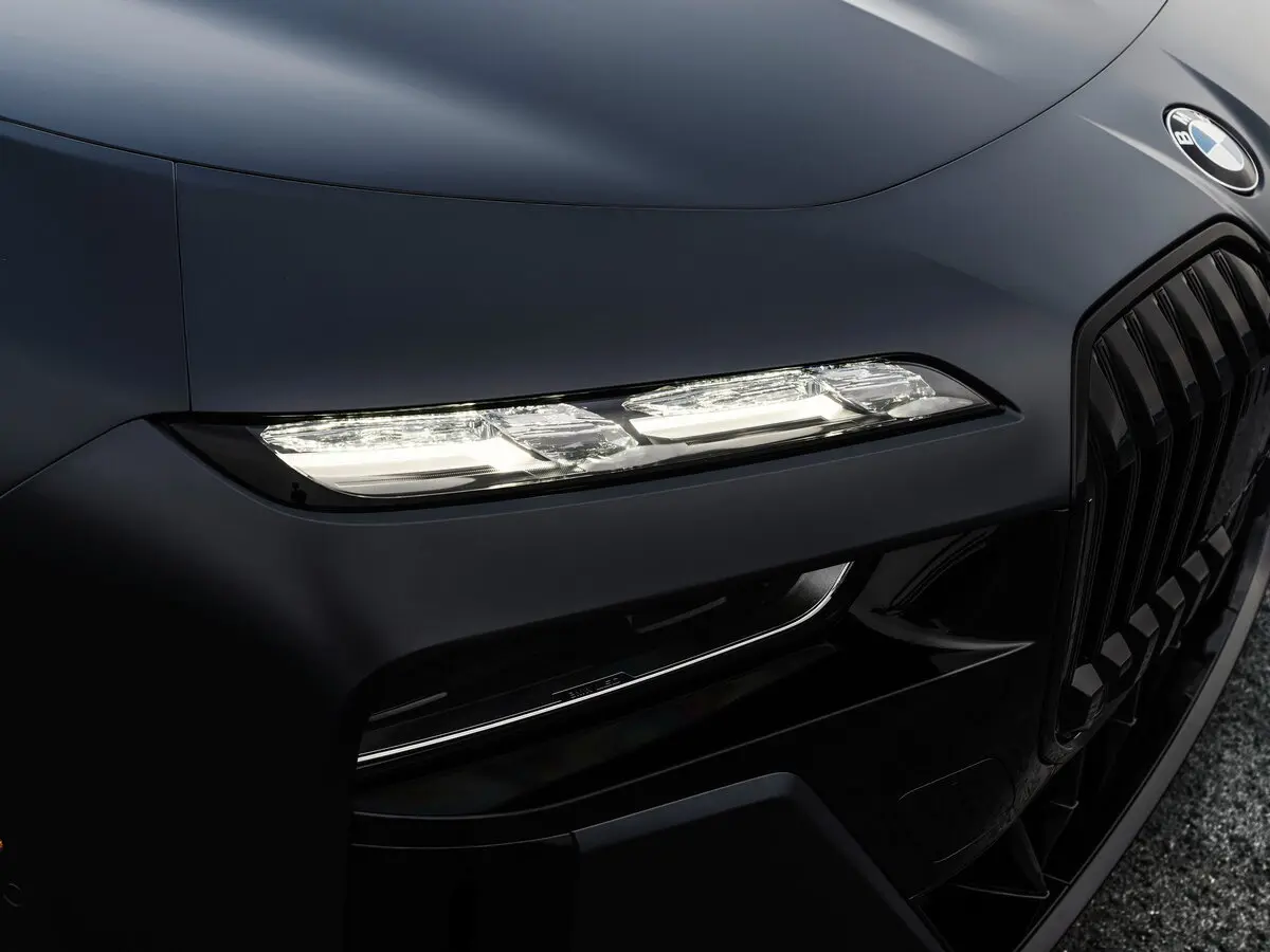BMW 7 серии VII (G70) Седан — сүрөт 15