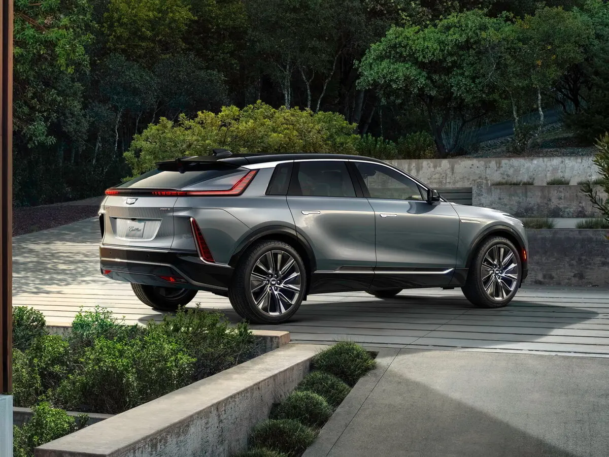 Cadillac Lyriq 2022 – н.в. Внедорожник 5 дв. — сүрөт 5