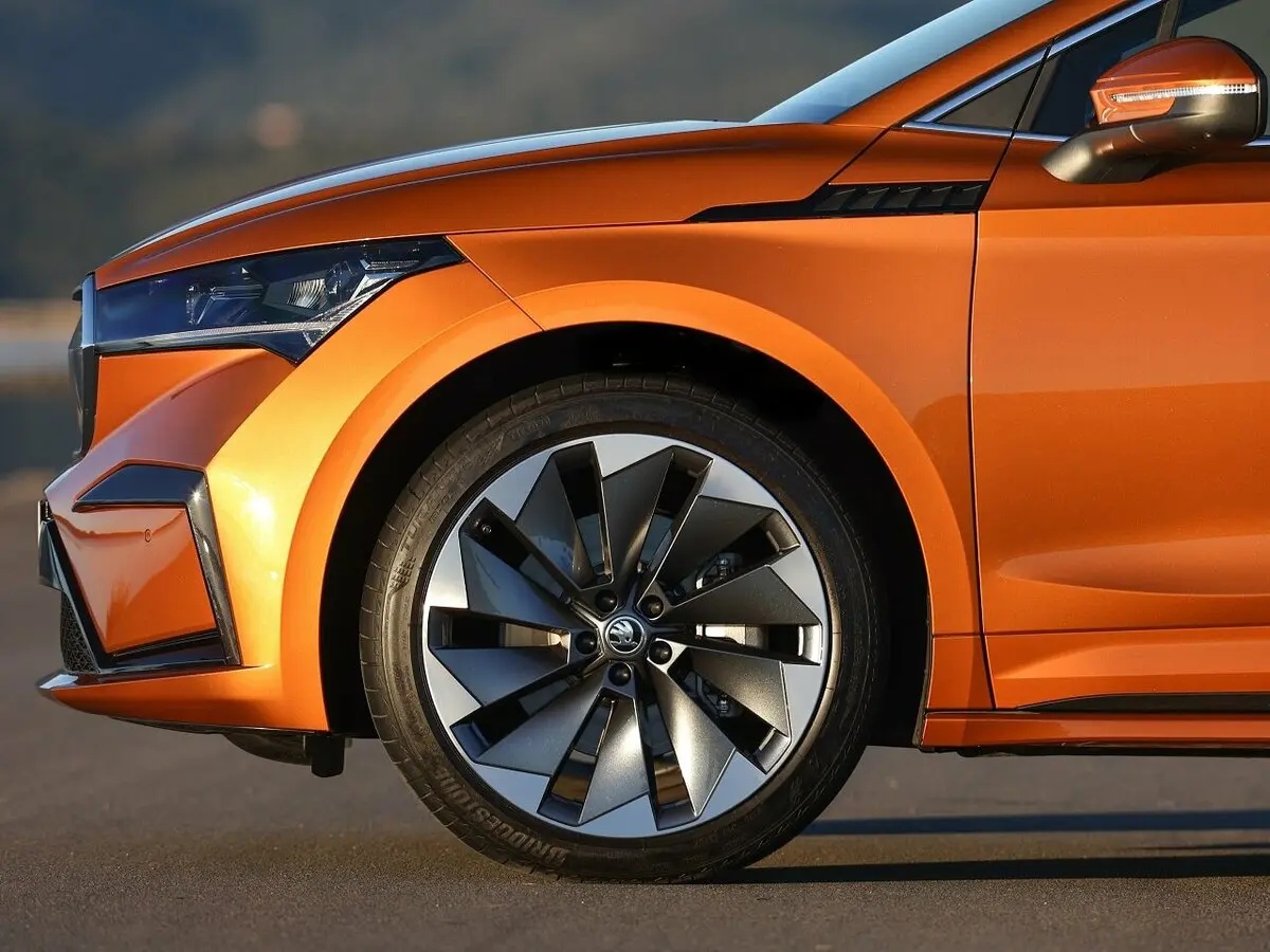 Skoda Enyaq Coupe I Внедорожник 5 дв. — сүрөт 11