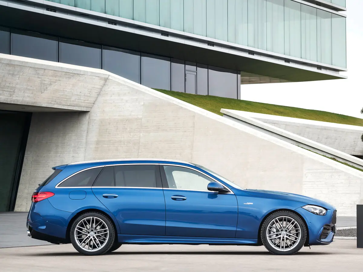 Mercedes-Benz C-Класс AMG V (W206) Универсал 5 дв. — сүрөт 2