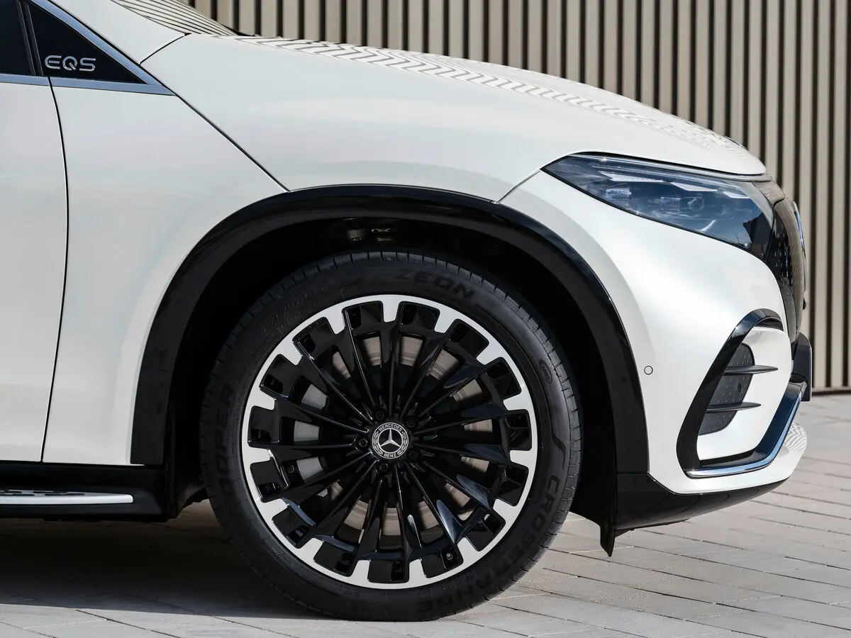 Mercedes-Benz EQS SUV 2022 – н.в. Внедорожник 5 дв. — сүрөт 19