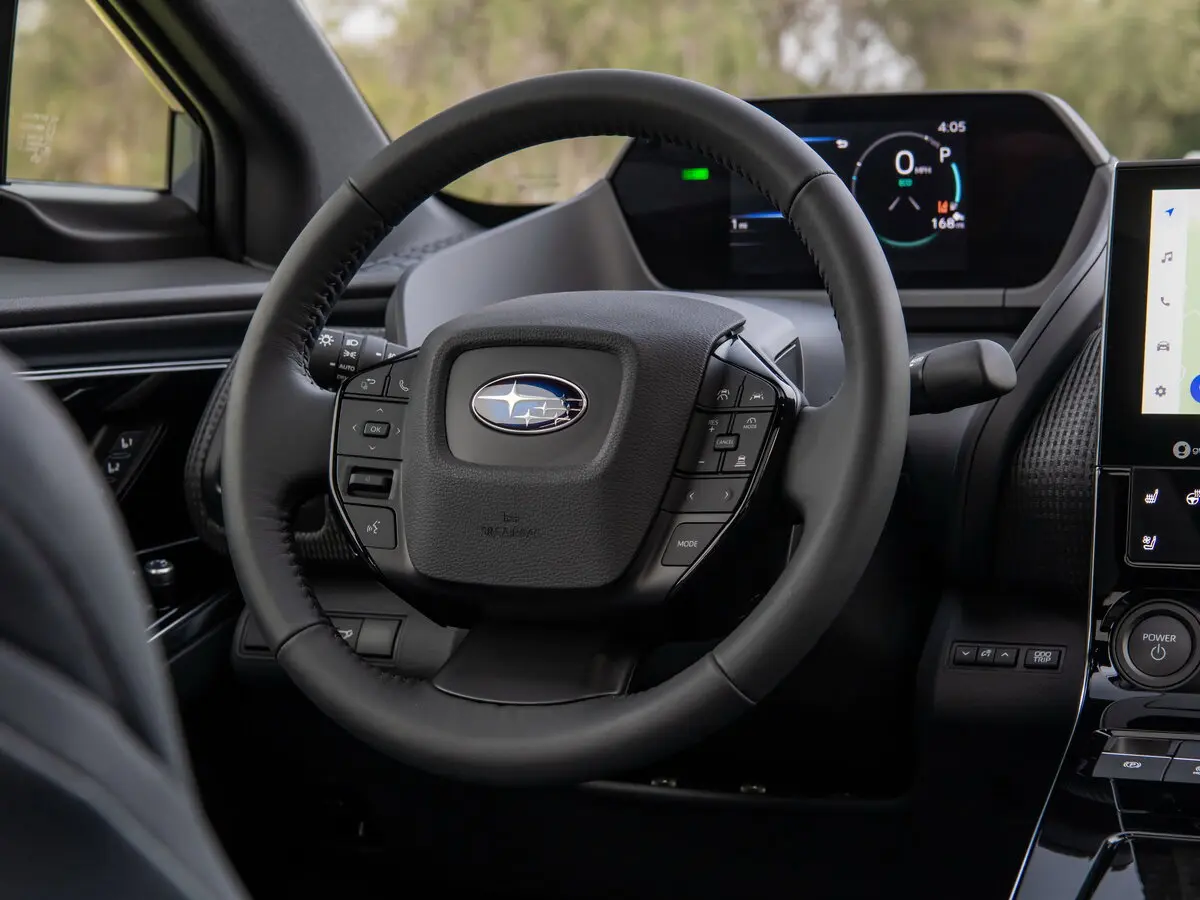 Subaru Solterra 2022 – 2025 Внедорожник 5 дв. — photo 9