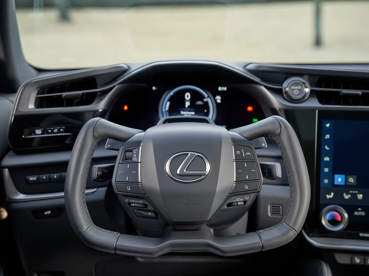 Lexus RZ 2022 – н.в. Внедорожник 5 дв. — сүрөт 10