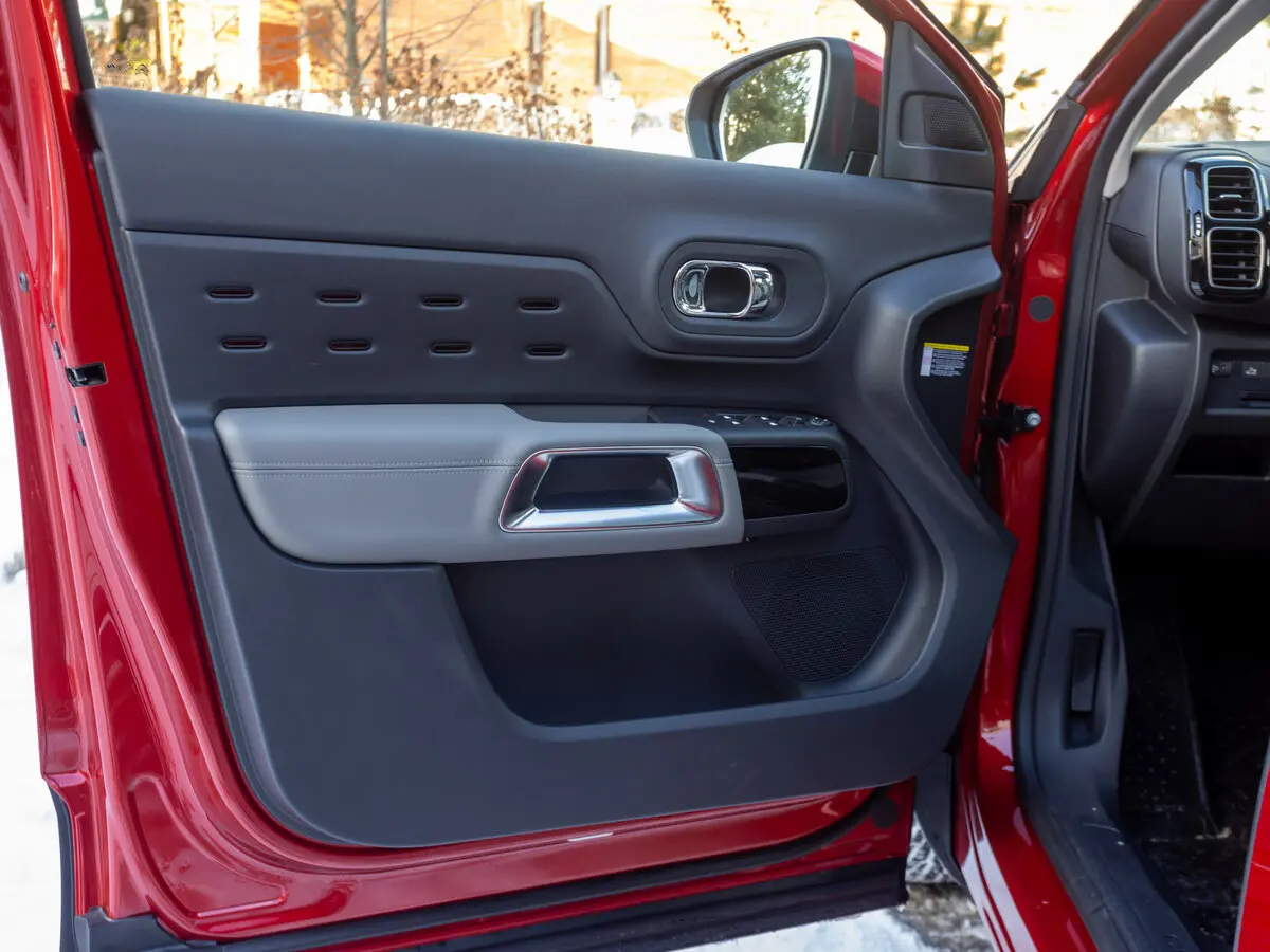 Citroen C5 Aircross I Рестайлинг Внедорожник 5 дв. — photo 30
