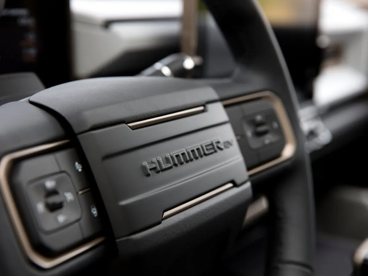 GMC Hummer EV 2021 – н.в. Пикап Двойная кабина — photo 8