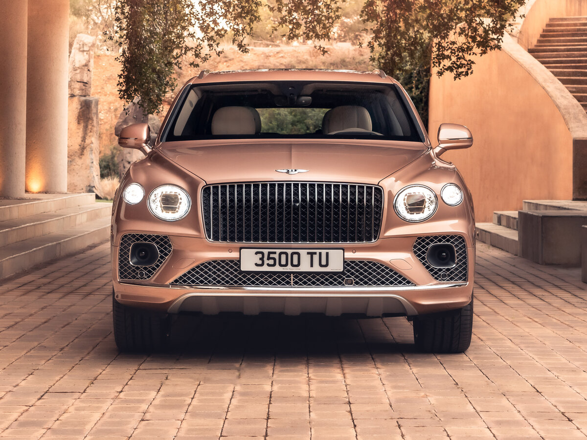 Bentley Bentayga I Рестайлинг Внедорожник 5 дв. EWB — фото 3