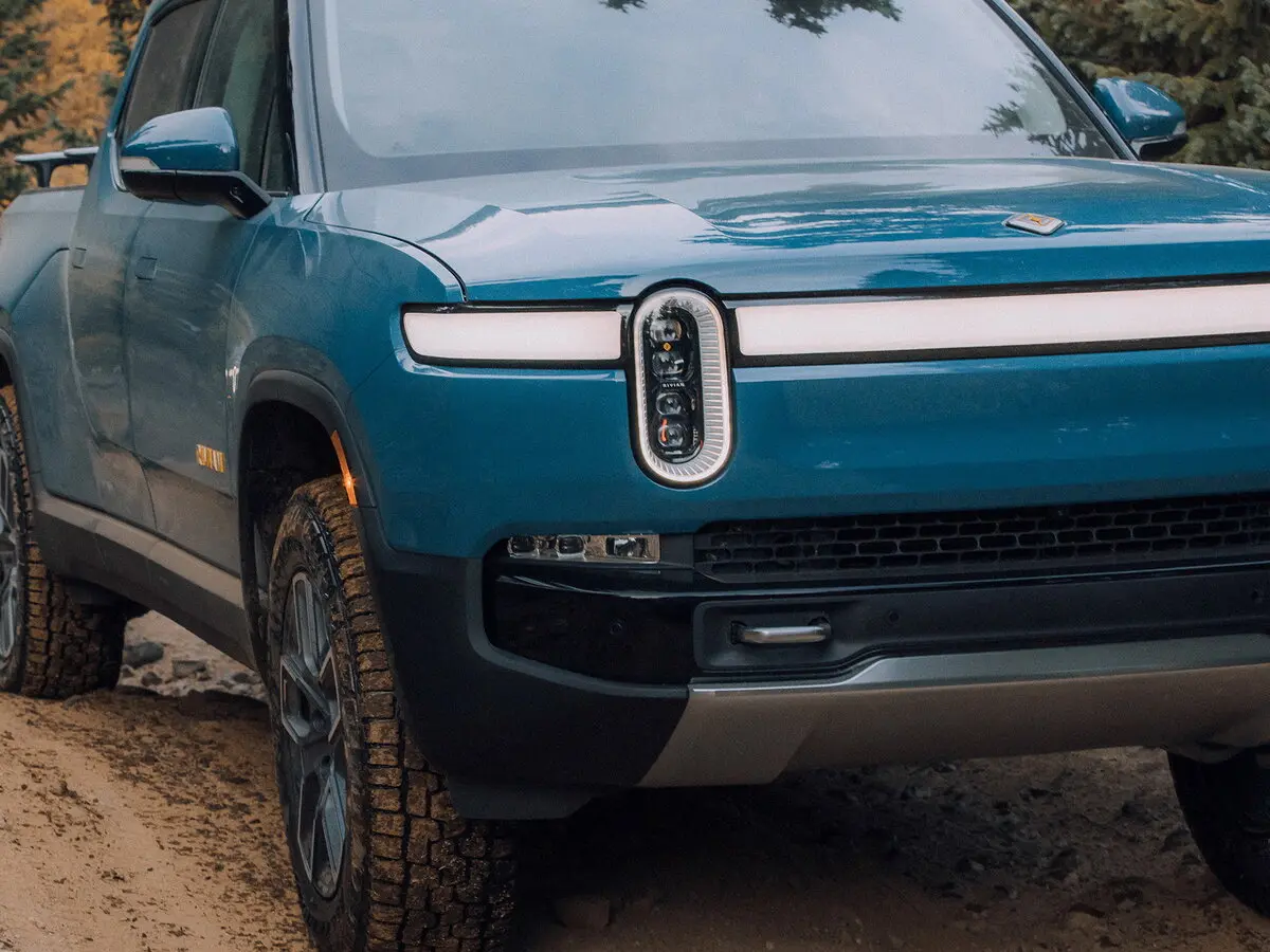 Rivian R1T 2021 – н.в. Пикап Двойная кабина — сүрөт 11