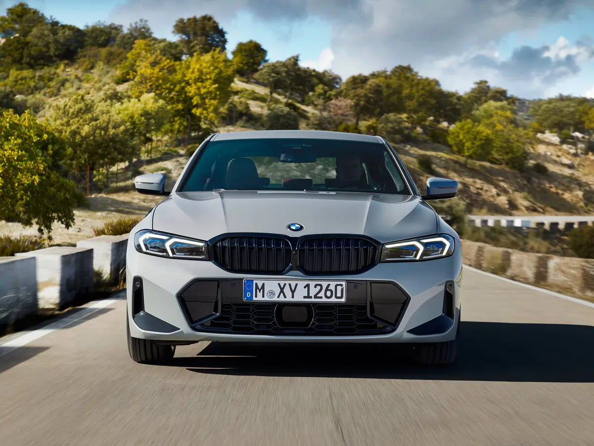 BMW 3 серии VII (G2x) Рестайлинг Седан — сүрөт 3