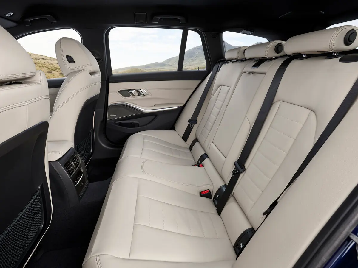 BMW 3 серии VII (G2x) Рестайлинг Универсал 5 дв. — сүрөт 11