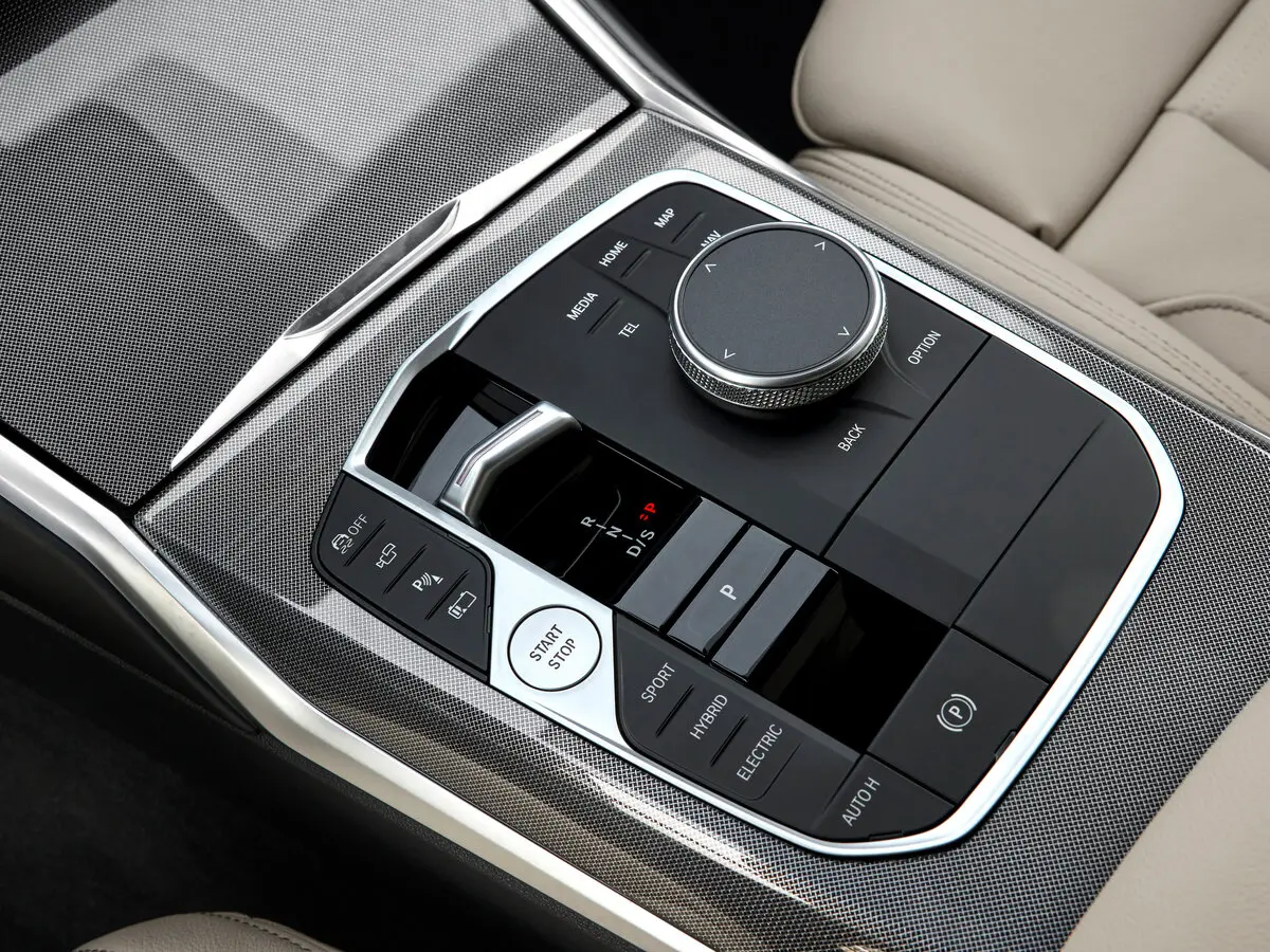 BMW 3 серии VII (G2x) Рестайлинг Универсал 5 дв. — сүрөт 12