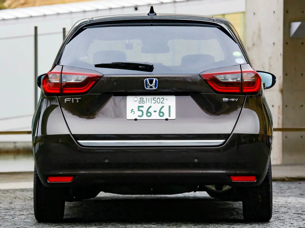 Honda Fit IV Хэтчбек 5 дв. — фото 4
