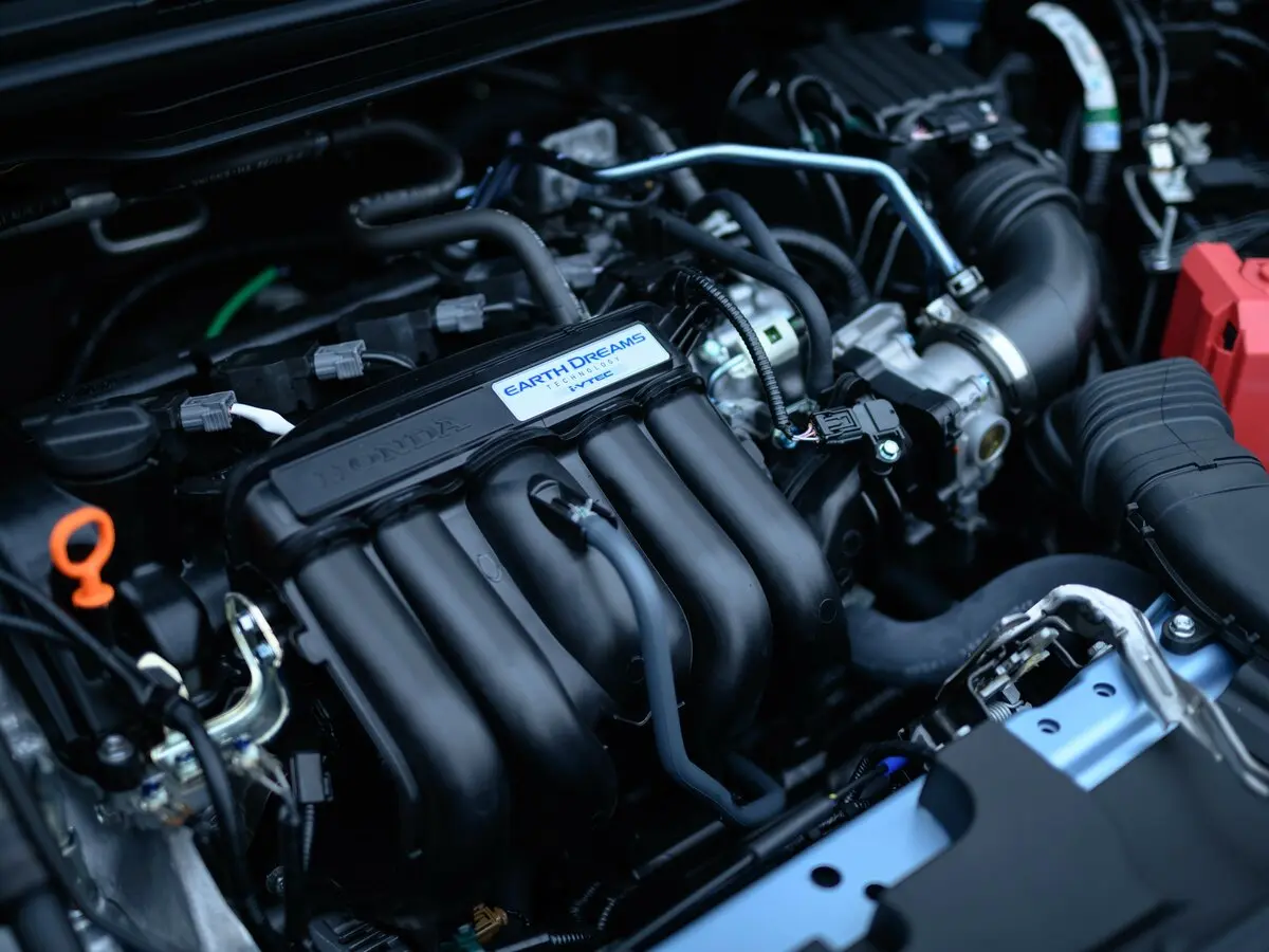 Honda Fit IV Хэтчбек 5 дв. Crosstar — фото 11