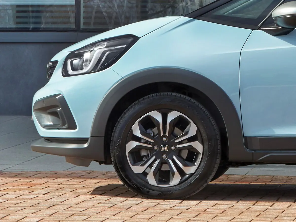 Honda Fit IV Хэтчбек 5 дв. Crosstar — фото 12