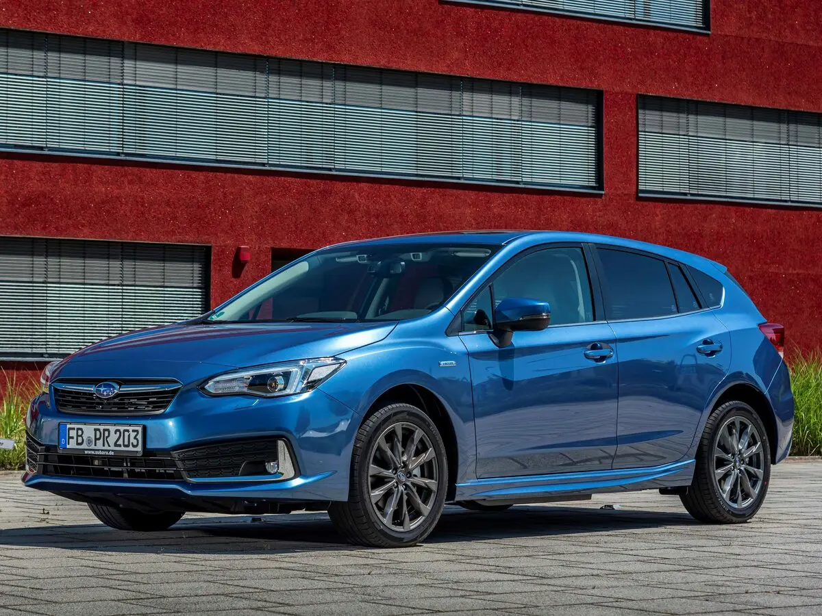 Subaru Impreza V Рестайлинг Хэтчбек 5 дв.