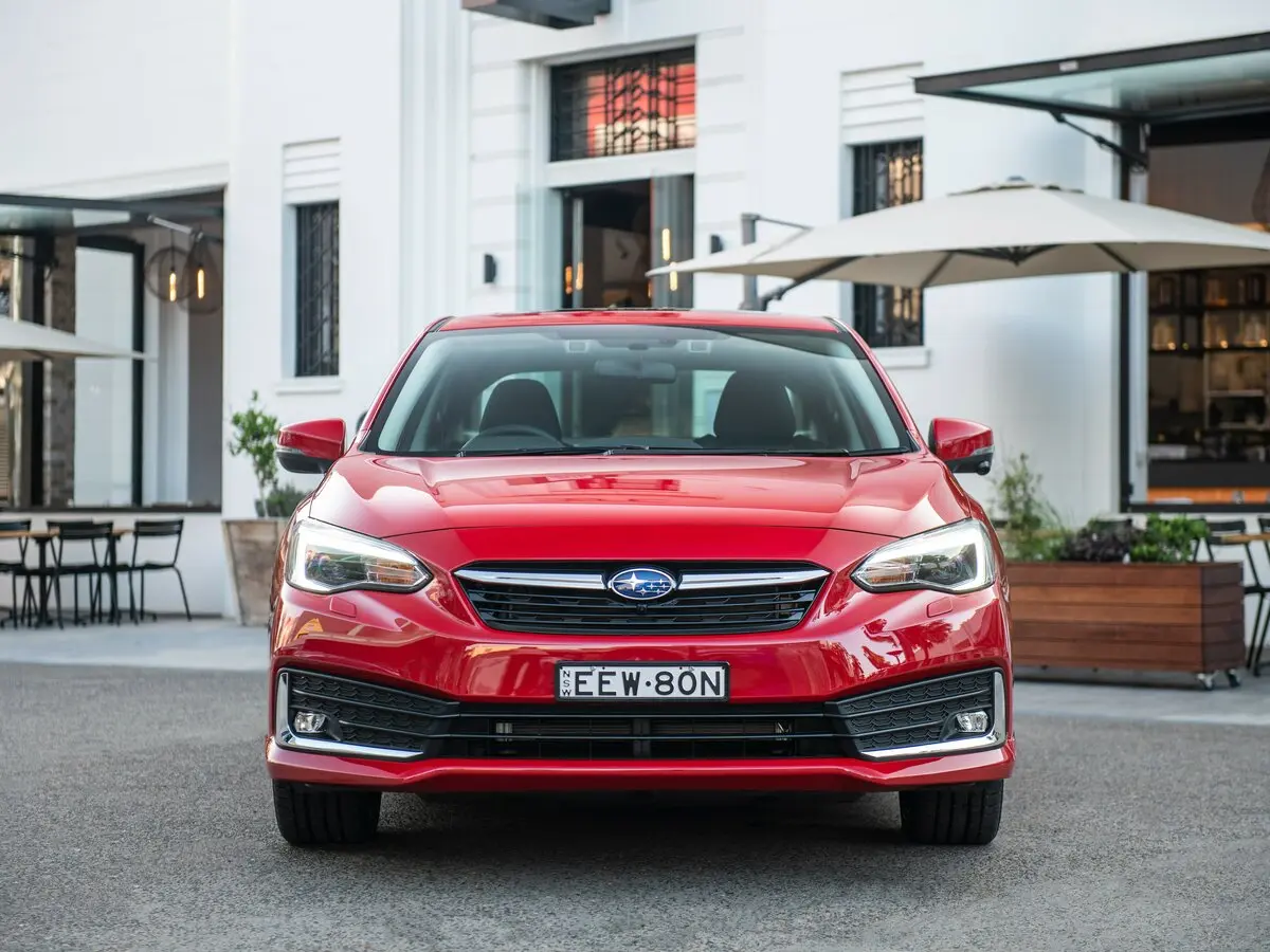 Subaru Impreza V Рестайлинг Седан — фото 3