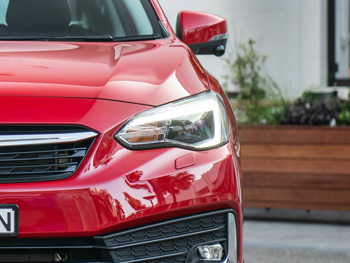 Subaru Impreza V Рестайлинг Седан — фото 11