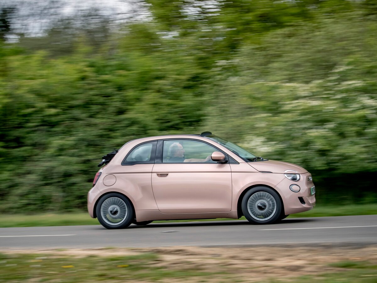Fiat 500 III Кабриолет — фото 2