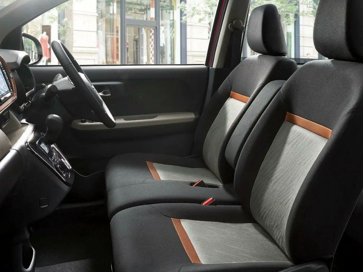 Daihatsu Boon III Рестайлинг Хэтчбек 5 дв. — сүрөт 6