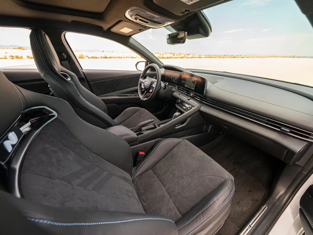 Hyundai Avante N VII Седан — сүрөт 5