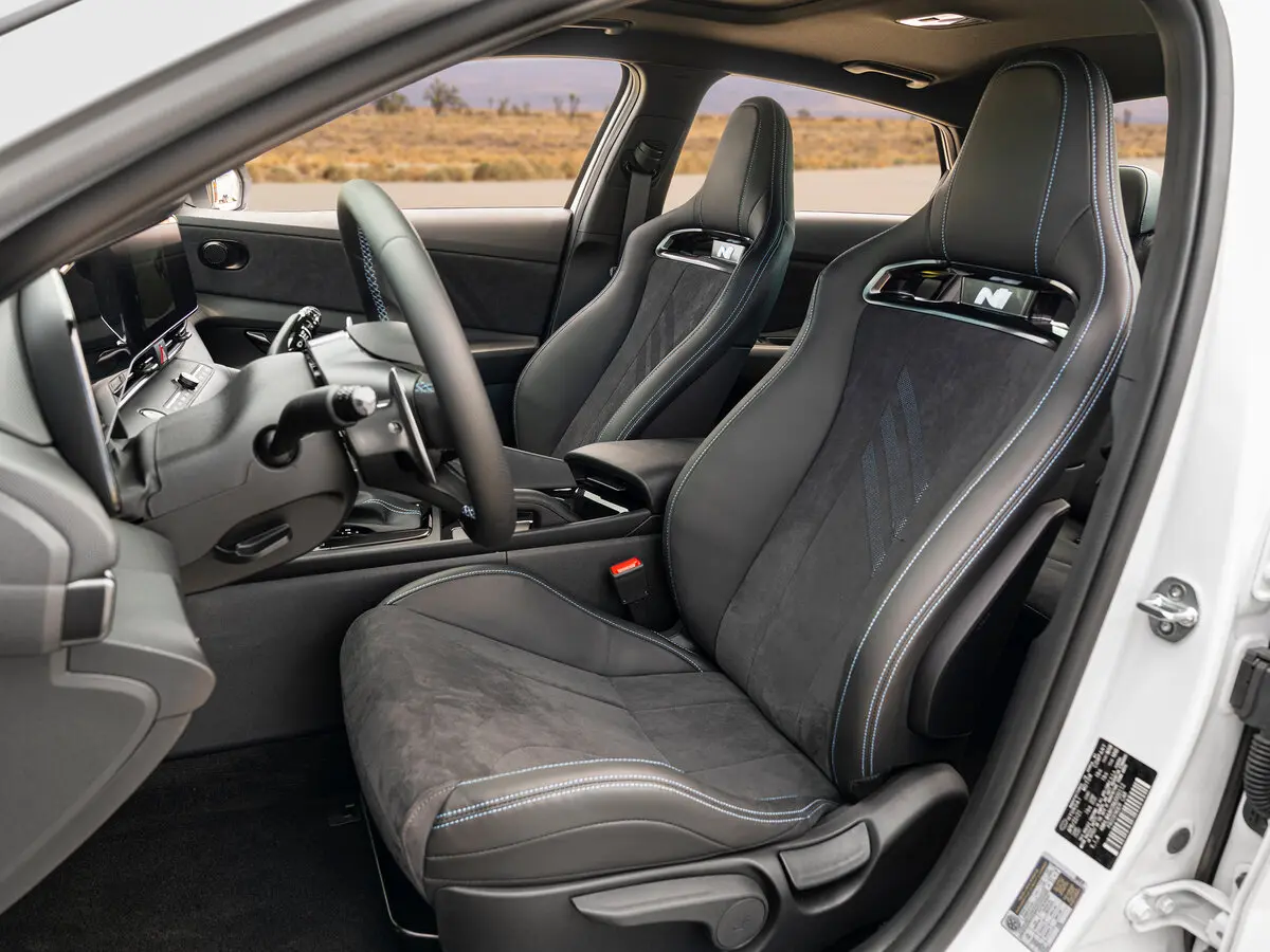 Hyundai Avante N VII Седан — сүрөт 6
