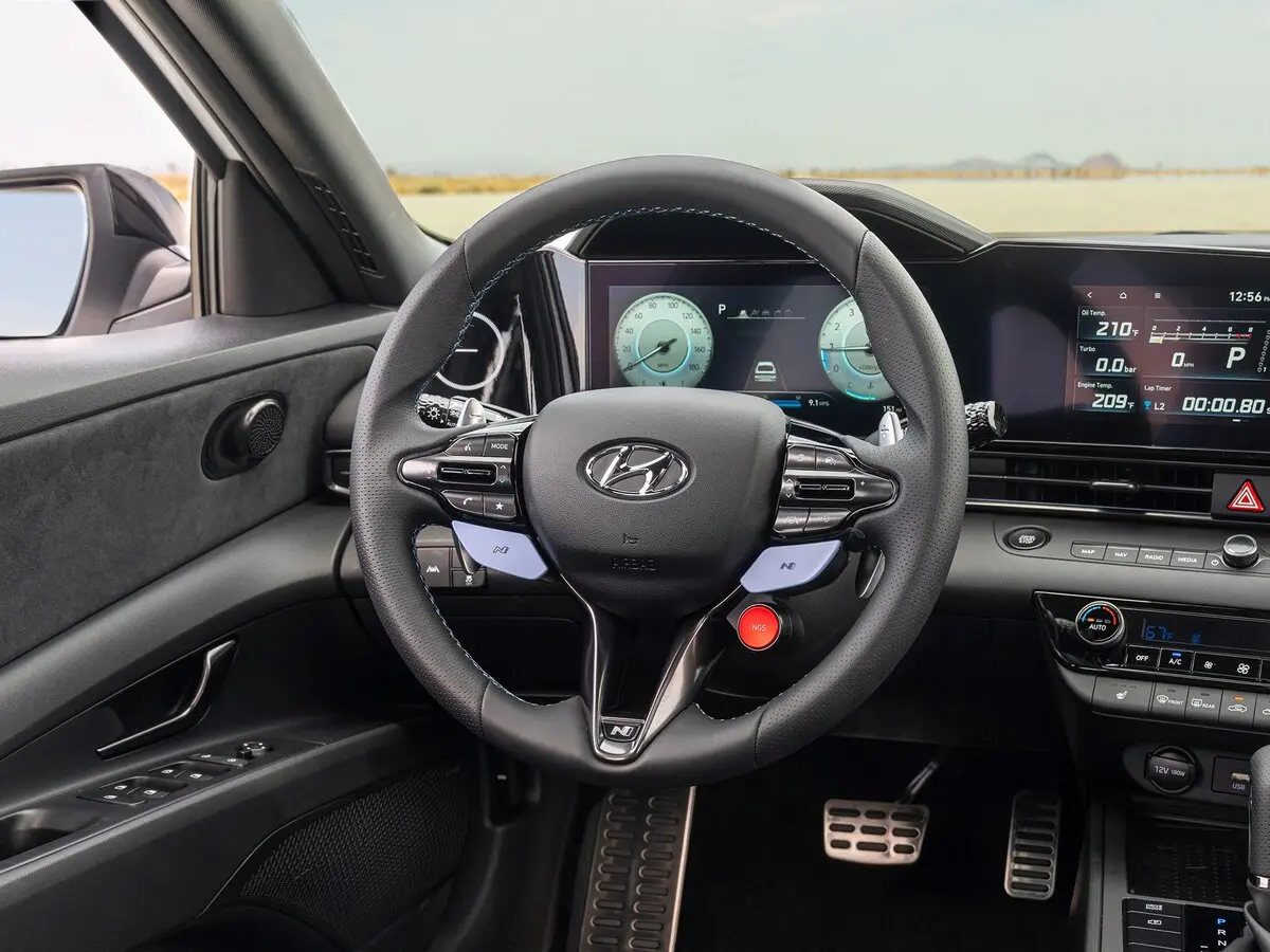 Hyundai Avante N VII Седан — сүрөт 8