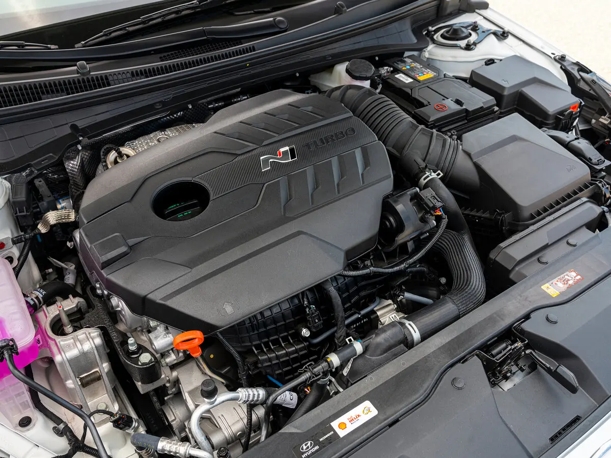 Hyundai Avante N VII Седан — сүрөт 13