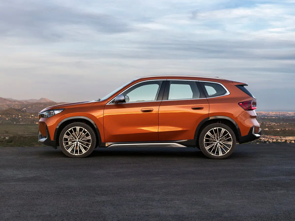 BMW X1 III (U11/U12) Внедорожник 5 дв. — сүрөт 2