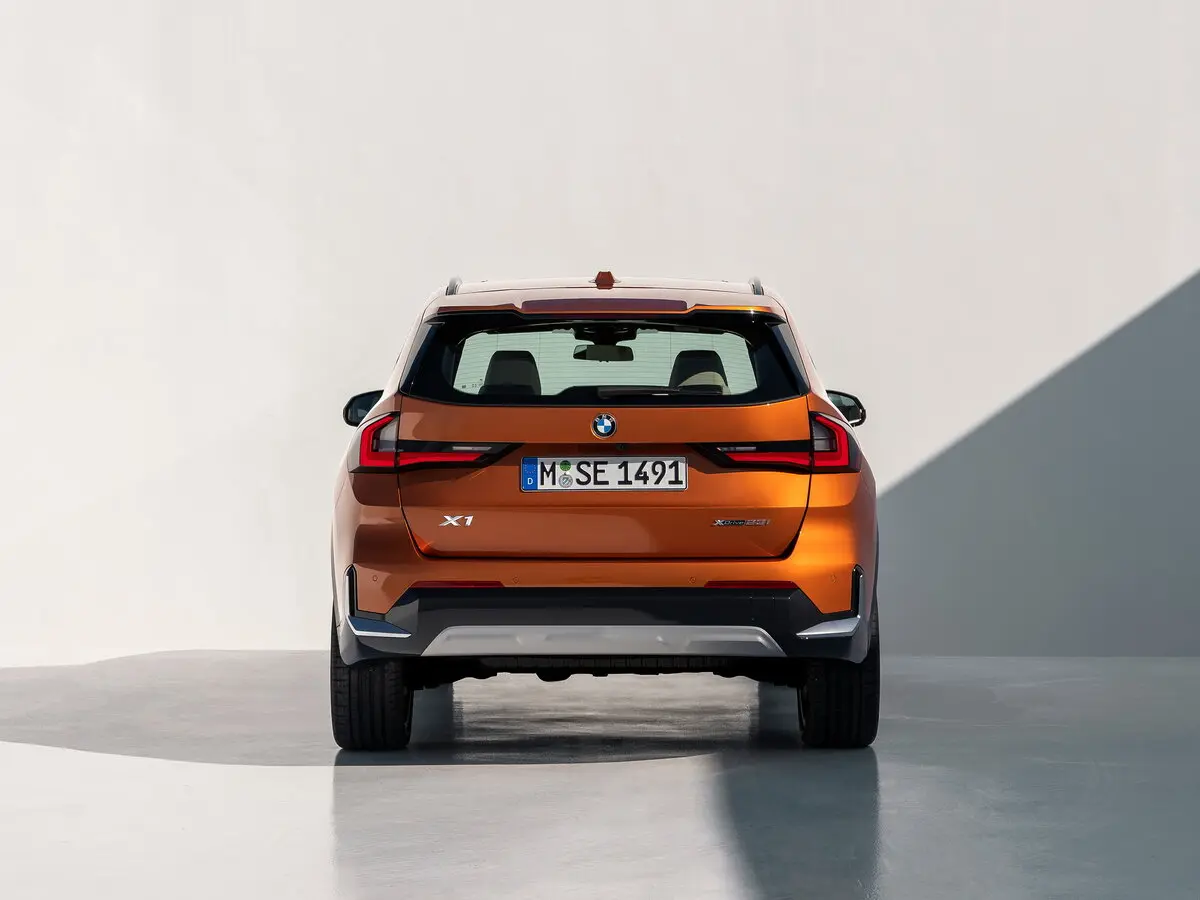 BMW X1 III (U11/U12) Внедорожник 5 дв. — сүрөт 4