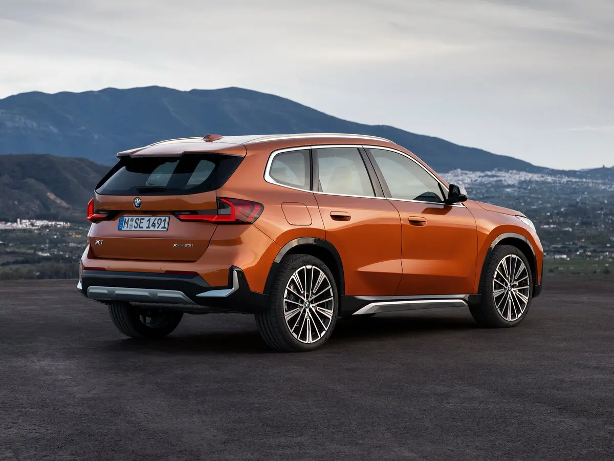 BMW X1 III (U11/U12) Внедорожник 5 дв. — сүрөт 5