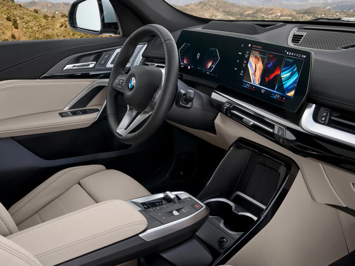 BMW X1 III (U11/U12) Внедорожник 5 дв. — сүрөт 7