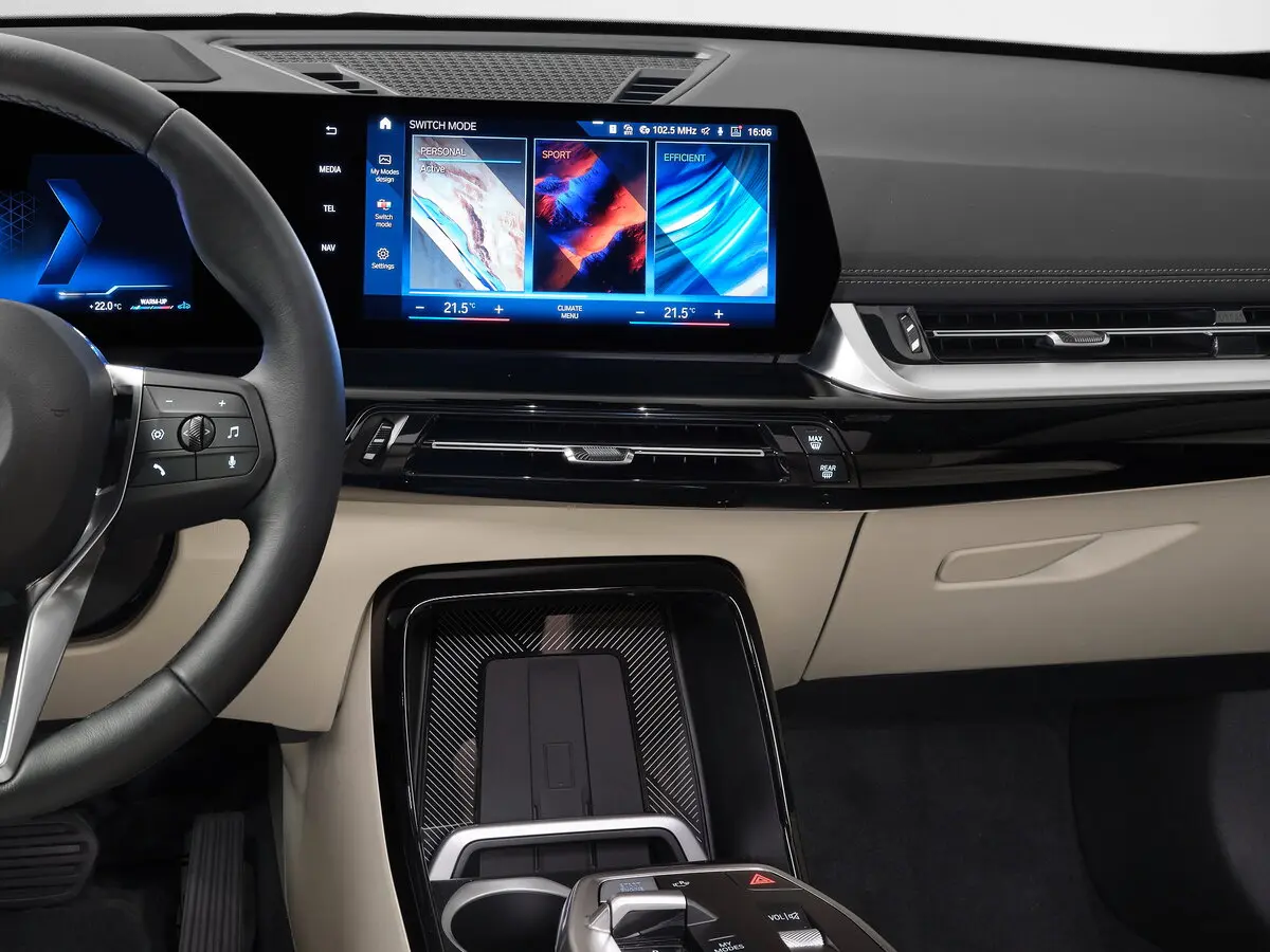 BMW X1 III (U11/U12) Внедорожник 5 дв. — сүрөт 16