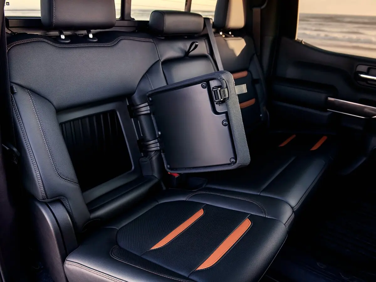 GMC Sierra IV Пикап Двойная кабина Crew Cab — сүрөт 8