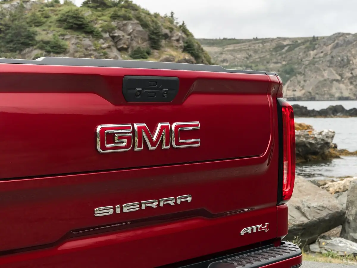 GMC Sierra IV Пикап Двойная кабина Crew Cab — сүрөт 10