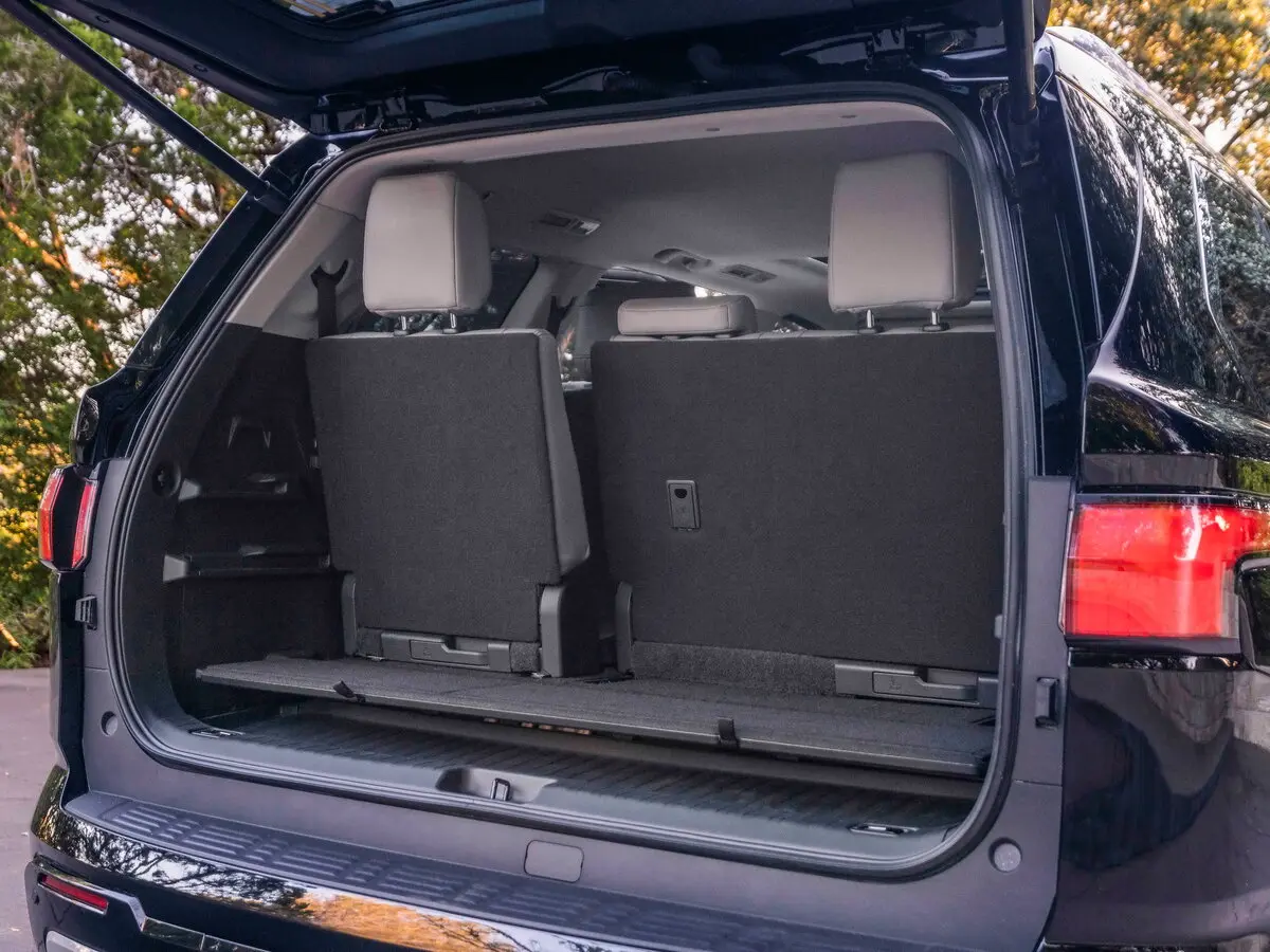 Toyota Sequoia III Внедорожник 5 дв. — фото 14