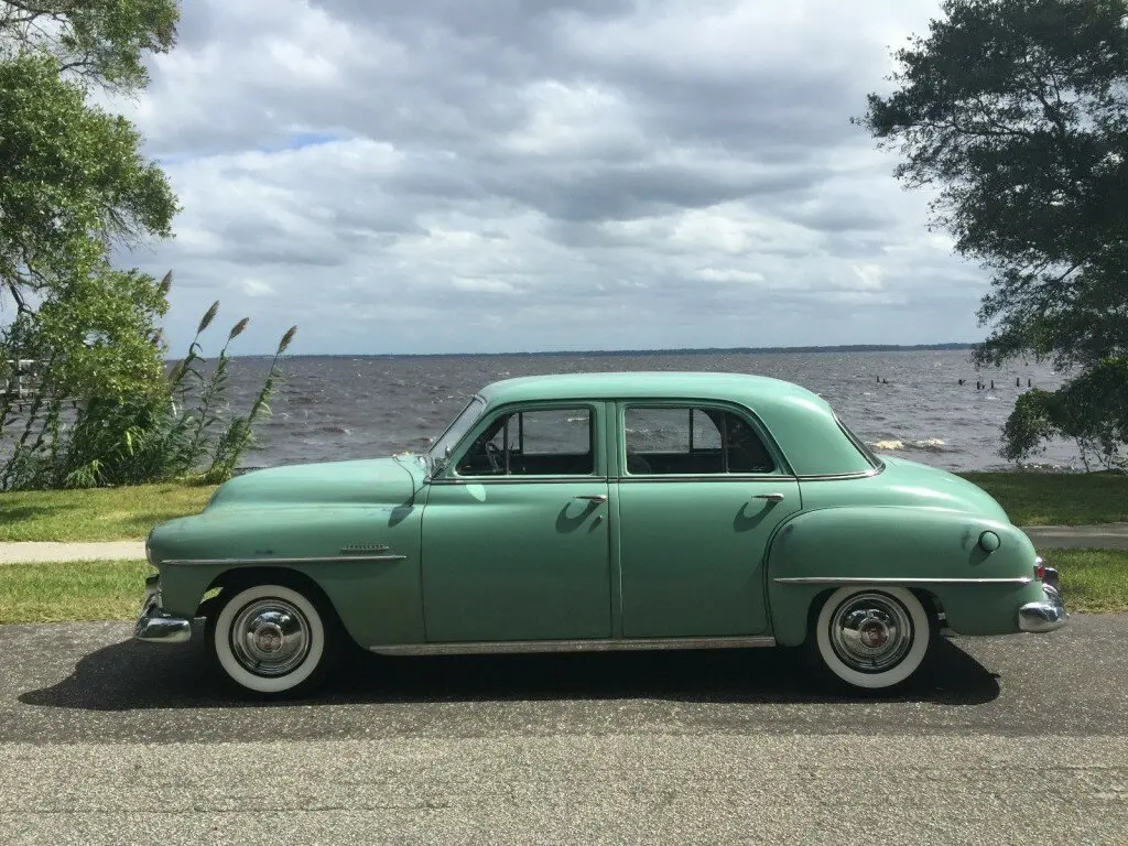 Plymouth Cranbrook 1951 – 1953 Седан — 照片 2