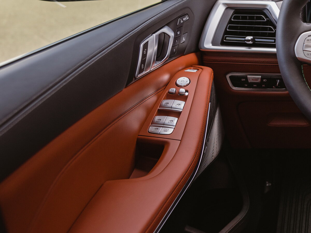 Alpina XB7 G07 Рестайлинг Внедорожник 5 дв. — фото 12