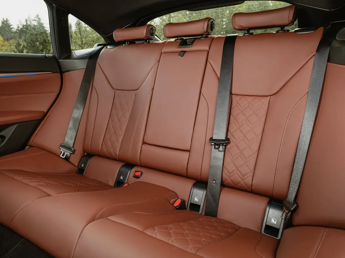 Alpina B4 G26 Лифтбек Gran Coupe — 照片 11
